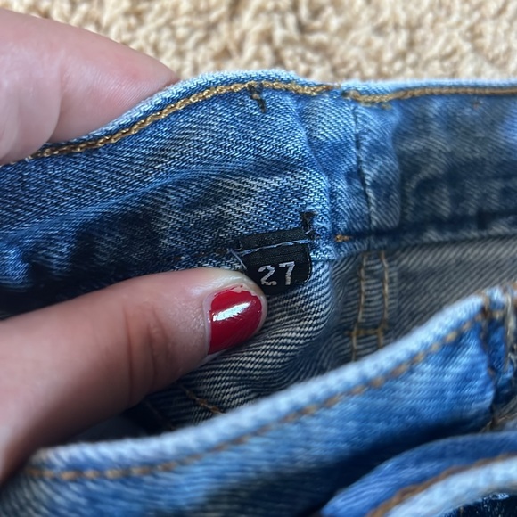 Levi’s Shorts - Picture 3 of 5